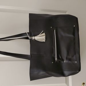 NWT  faux leather tote